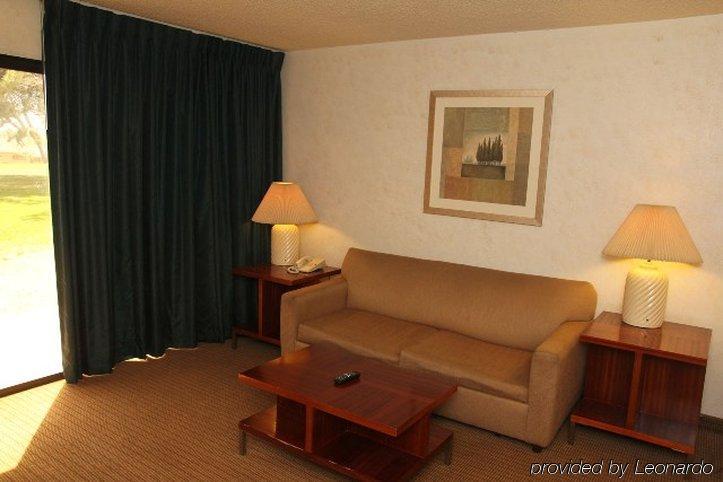 Green Tree Inn And Extended Stay Suites Victorville Eksteriør billede